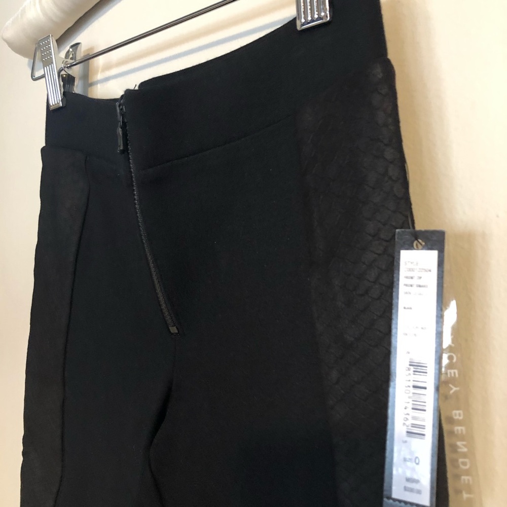 Alice + Olivia Front Zip Leather Panel Leggings 0